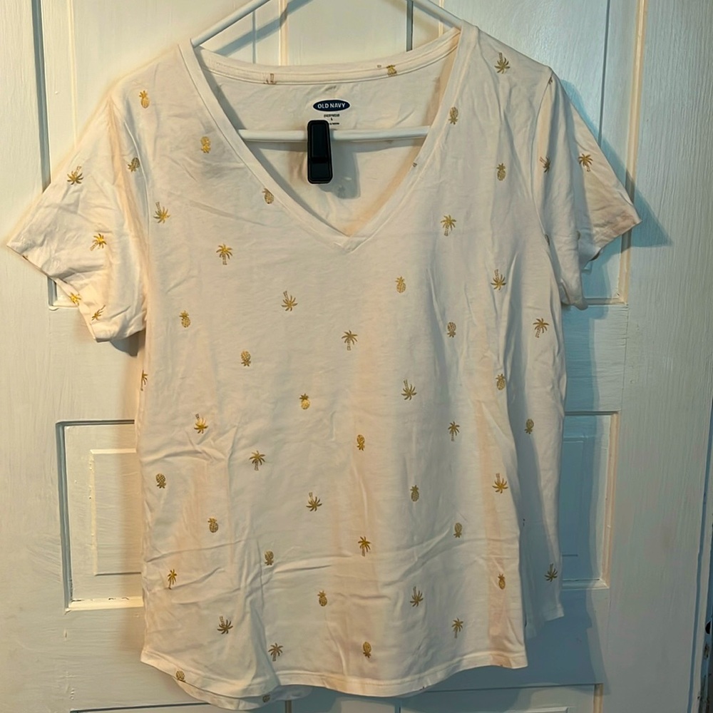 Old Navy Tee